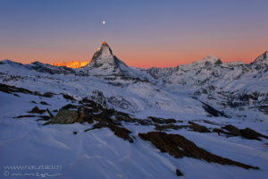 Wallis Matterhorn Mond